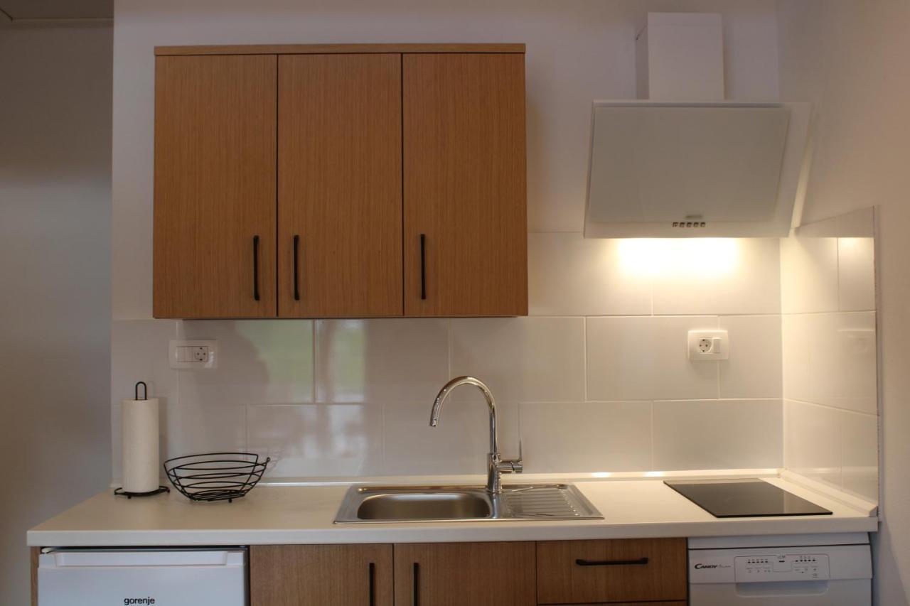 ホテル G House Dutovlje エクステリア 写真