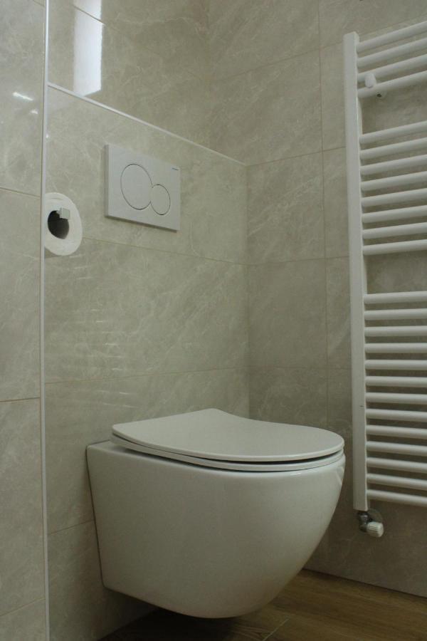 ホテル G House Dutovlje エクステリア 写真